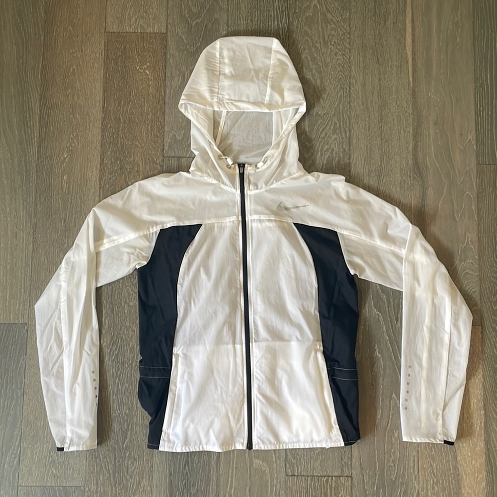 White&Black Nike Zip Up